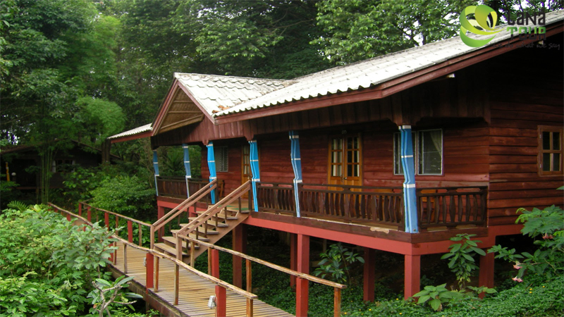 Tad Fane Resort